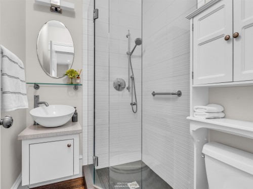4446 Quebec Street, Vancouver, BC 