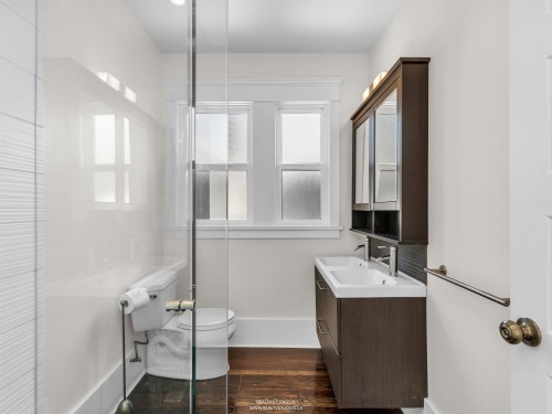 4446 Quebec Street, Vancouver, BC 