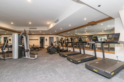 401-6687 Nelson Avenue, West Vancouver, BC 