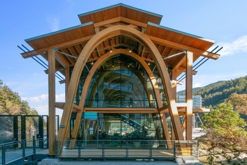 401-6687 Nelson Avenue, West Vancouver, BC 