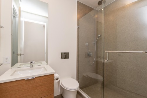 401-6687 Nelson Avenue, West Vancouver, BC 
