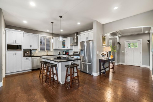 1386 Coast Meridian Road  Coquitlam, BC V3E 3H1