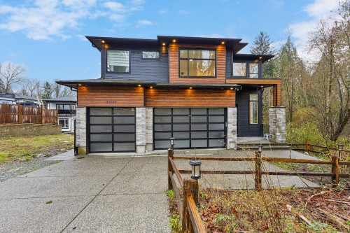 23680 132 Avenue, Maple Ridge, BC 