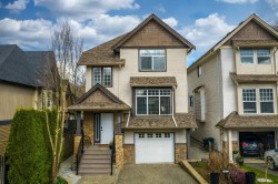 19131 118b Avenue Pitt Meadows, BC V3Y 0A4