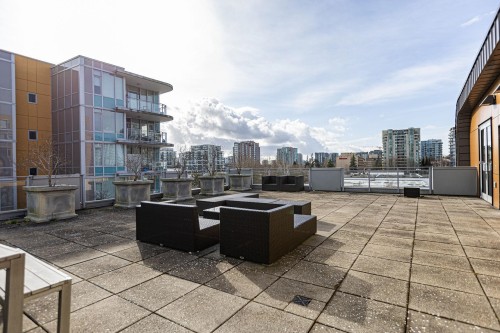 10-7708 Alderbridge Way, Richmond, BC 