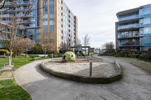 10-7708 Alderbridge Way, Richmond, BC 