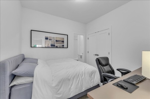 7430 Canada Way, Burnaby, BC 