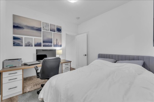 7430 Canada Way, Burnaby, BC 