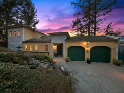 313 Skyline Drive Gibsons, BC V0N 1V8