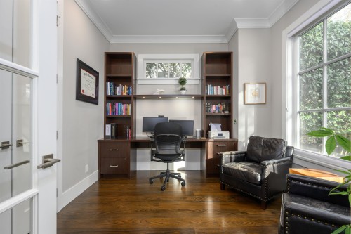 4297 11Th Avenue W, Vancouver, BC 