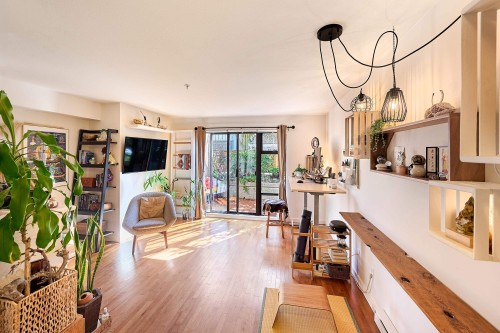 105-2226 12th Avenue W Vancouver, BC V6K 2N5