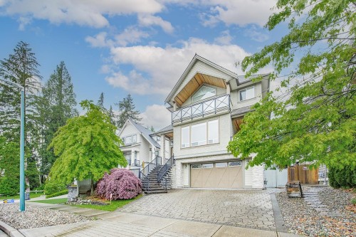 3483 Wales Avenue, Coquitlam, BC 