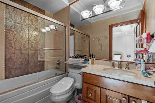 1155 54Th Avenue W, Vancouver, BC 