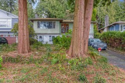 1928 Ridgeway Avenue  North Vancouver, BC V7L 3S7