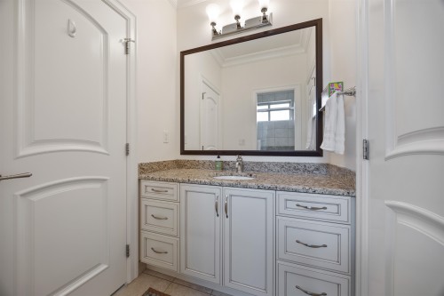 3837 3Rd Avenue W, Vancouver, BC 