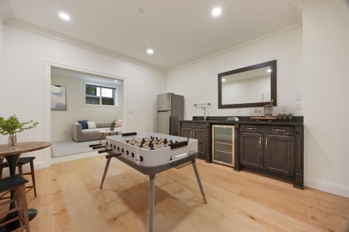 3837 3Rd Avenue W, Vancouver, BC 
