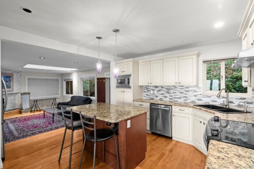 661 Andover Crescent, West Vancouver, BC 