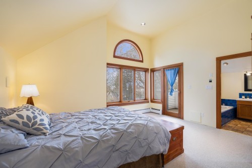 4548 7Th Avenue W, Vancouver, BC 