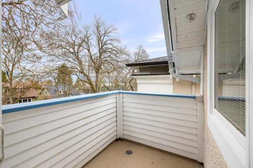 4548 7Th Avenue W, Vancouver, BC 