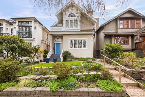 4548 7Th Avenue W, Vancouver, BC 