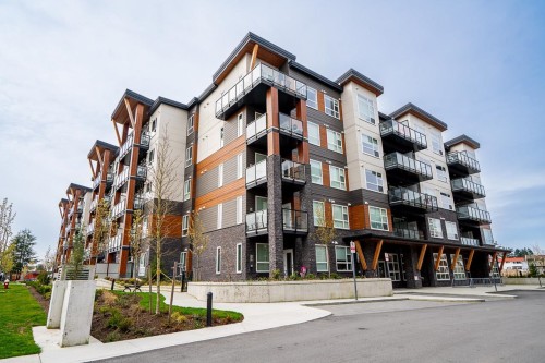 403-12109 223 Street  Maple Ridge, BC V2X 5Y6