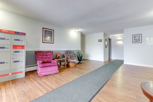 308-7428 19Th Avenue, Burnaby, BC 