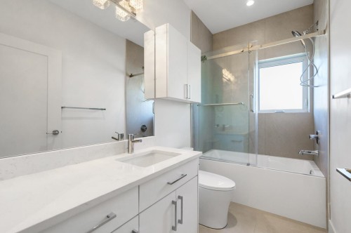 1-366 64Th Avenue E, Vancouver, BC 