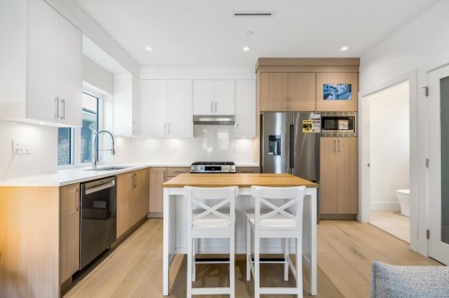 1-366 64Th Avenue E, Vancouver, BC 