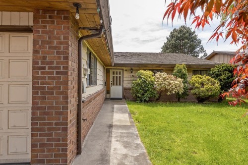 7780 Acheson Road, Richmond, BC 