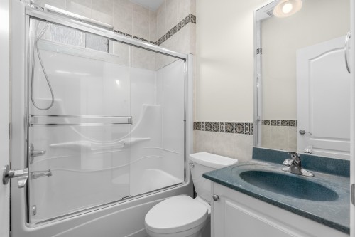 8038 Selkirk Street, Vancouver, BC 