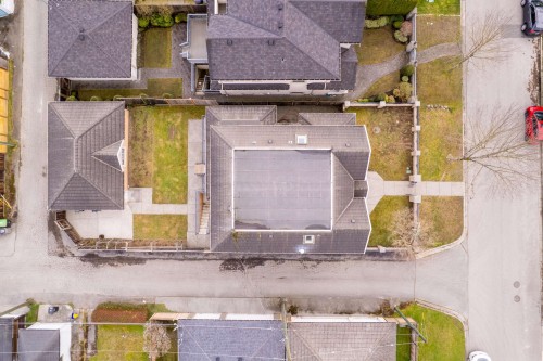 8038 Selkirk Street, Vancouver, BC 