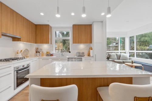 176-2035 Glenaire Drive, North Vancouver, BC 