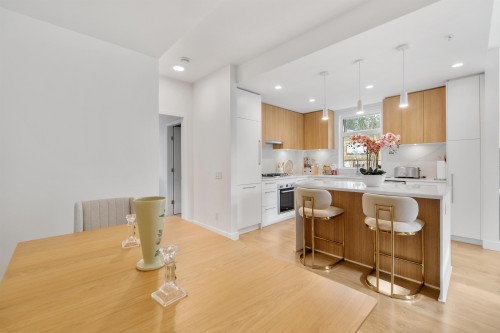176-2035 Glenaire Drive, North Vancouver, BC 