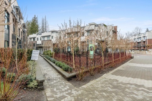 176-2035 Glenaire Drive, North Vancouver, BC 