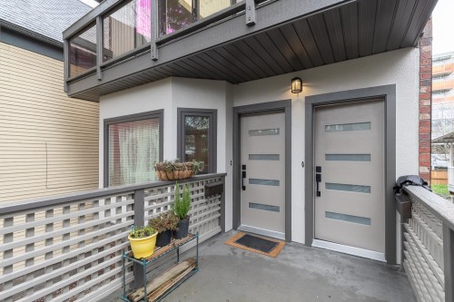 721 Pender Street E, Vancouver, BC 