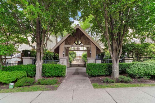 16-7071 Edmonds Street, Burnaby, BC 