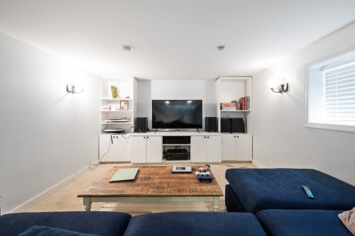 720 30Th Avenue E, Vancouver, BC 