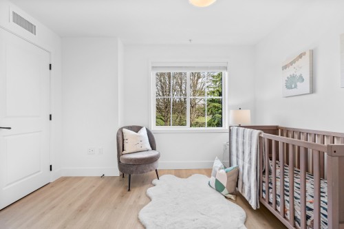 322 62Nd Avenue W, Vancouver, BC 