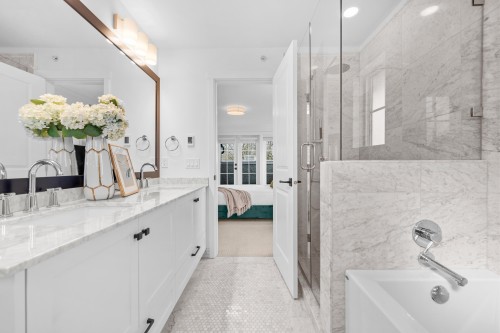 322 62Nd Avenue W, Vancouver, BC 