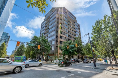 909-1010 Howe Street  Vancouver, BC V6Z 1P5