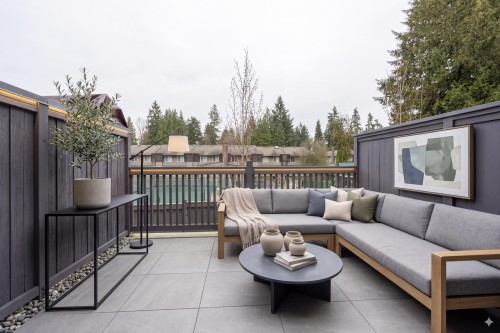 102-2322 Emery Court, North Vancouver, BC 