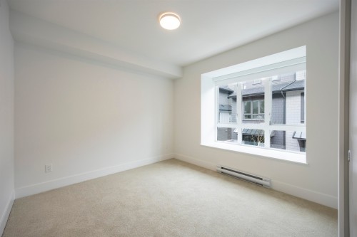 102-2322 Emery Court, North Vancouver, BC 