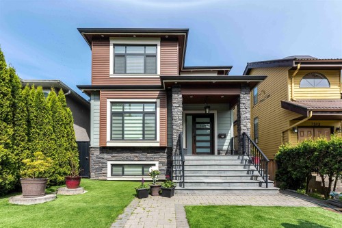 7380 Ontario Street, Vancouver, BC 