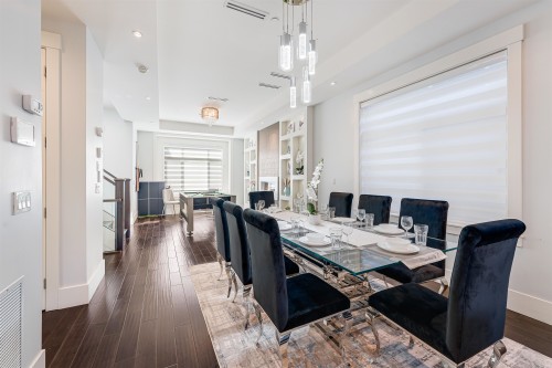 7380 Ontario Street, Vancouver, BC 