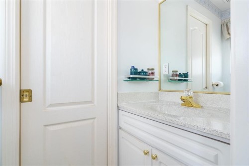 1033 39Th Avenue E, Vancouver, BC 