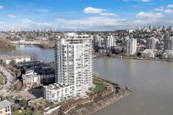 TH509-210 Salter Street New Westminster, BC V3M 0J9