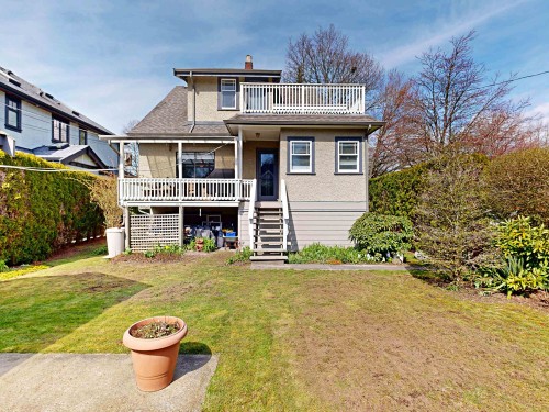 4402 12Th Avenue W, Vancouver, BC 