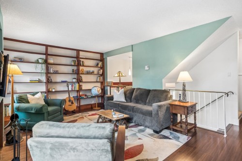 7250 Appledale Place, Vancouver, BC 