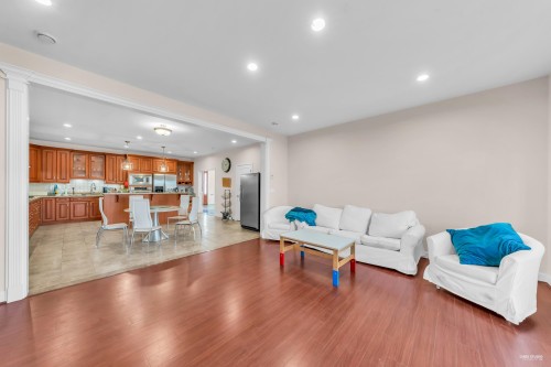 1877 Lemax Avenue, Coquitlam, BC 