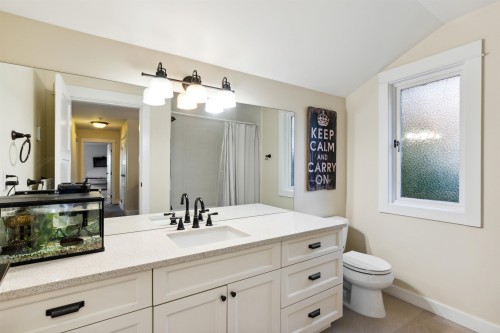 3714 Southridge Place, West Vancouver, BC 